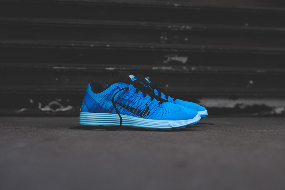 Nike Lunaracer+ 3 Photo Blue 1 1000x666