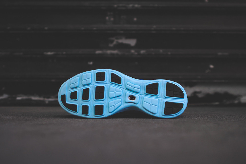 Nike Lunaracer+ 3 Photo Blue 8 1000x666