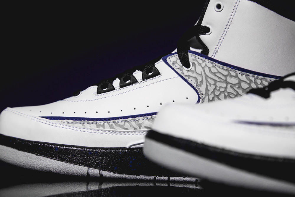 Air Jordan 2 Retro Dark Concord 3 1000x666
