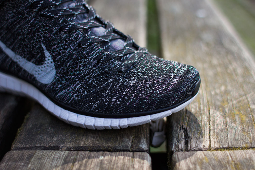 Nike Free Flyknit Chukka Black Grey White 3 1000x666