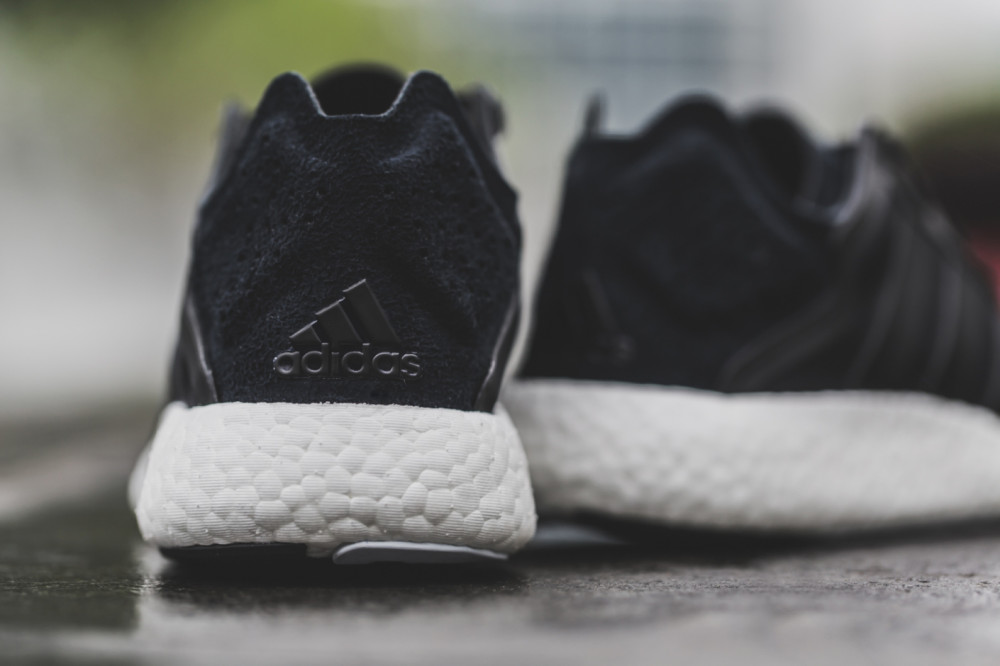 adidas Pure Boost Black 4 1000x666