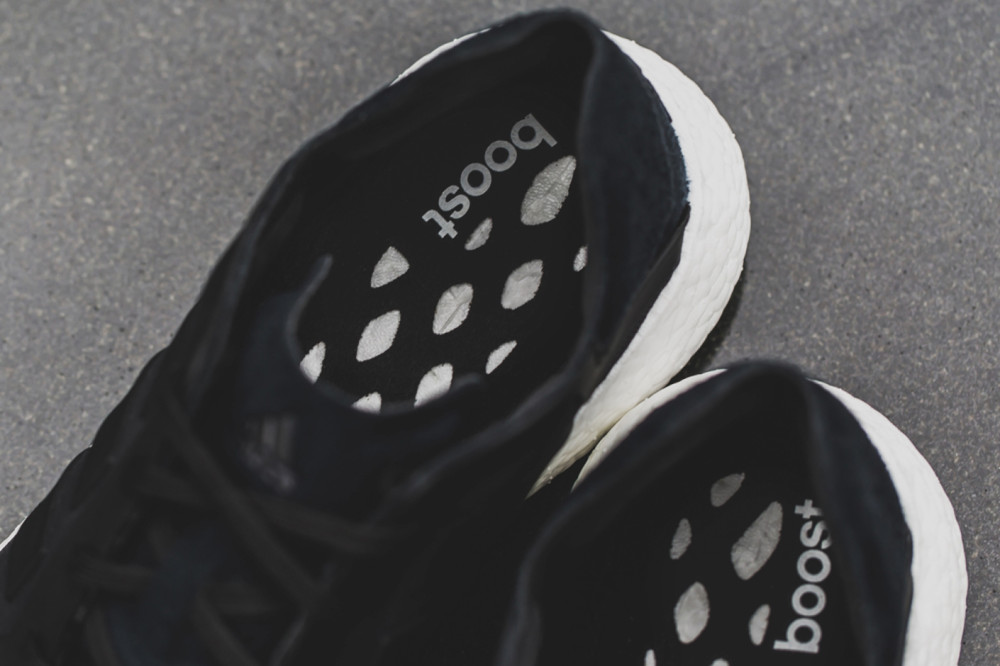 adidas Pure Boost Black 6 1000x666