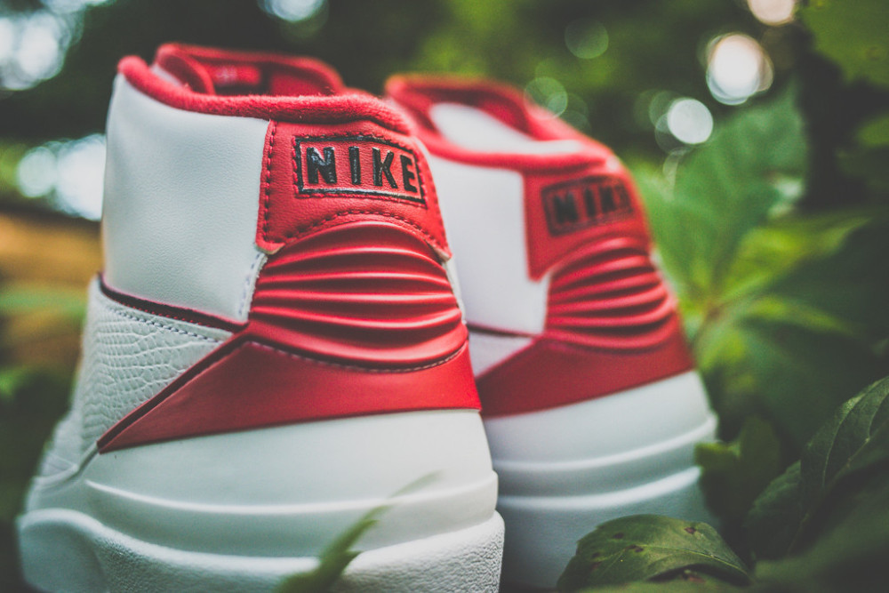 Air Jordan 2 Retro White Varsity Red 6 1000x667
