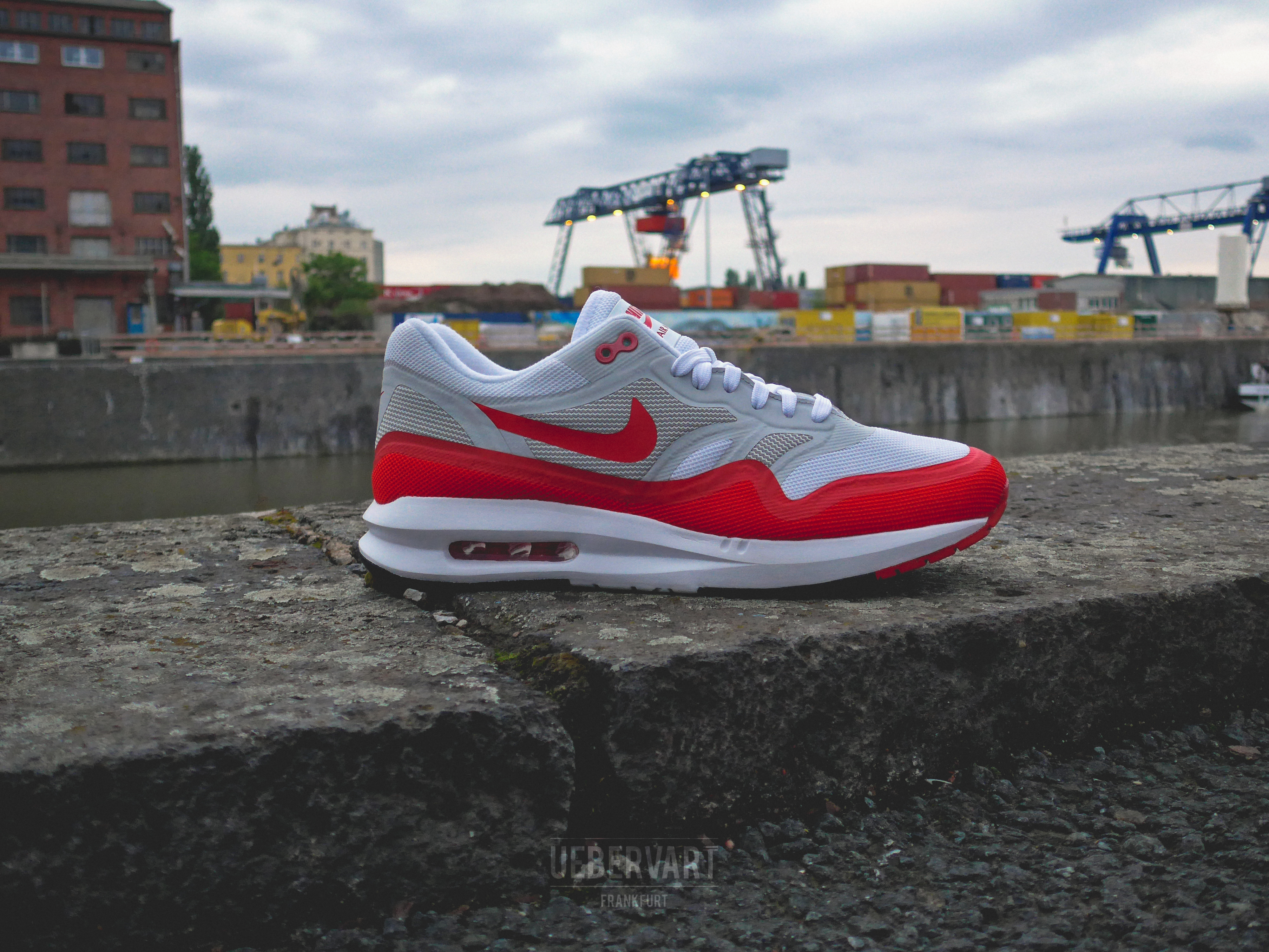 nike air max 1 chilling red