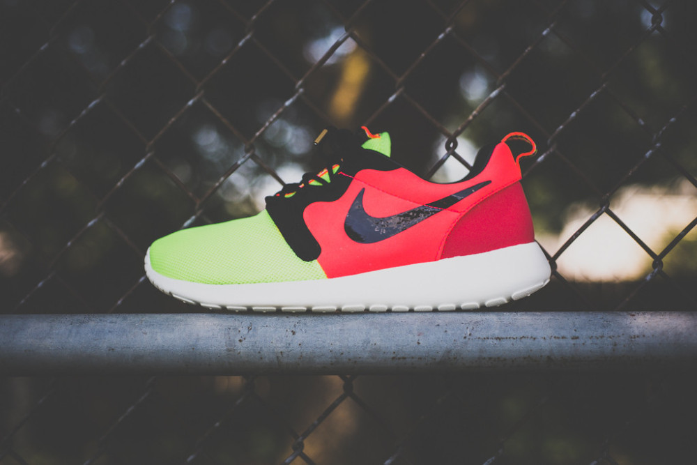 Nike Roshe Run Mercurial Collection 1 1000x667