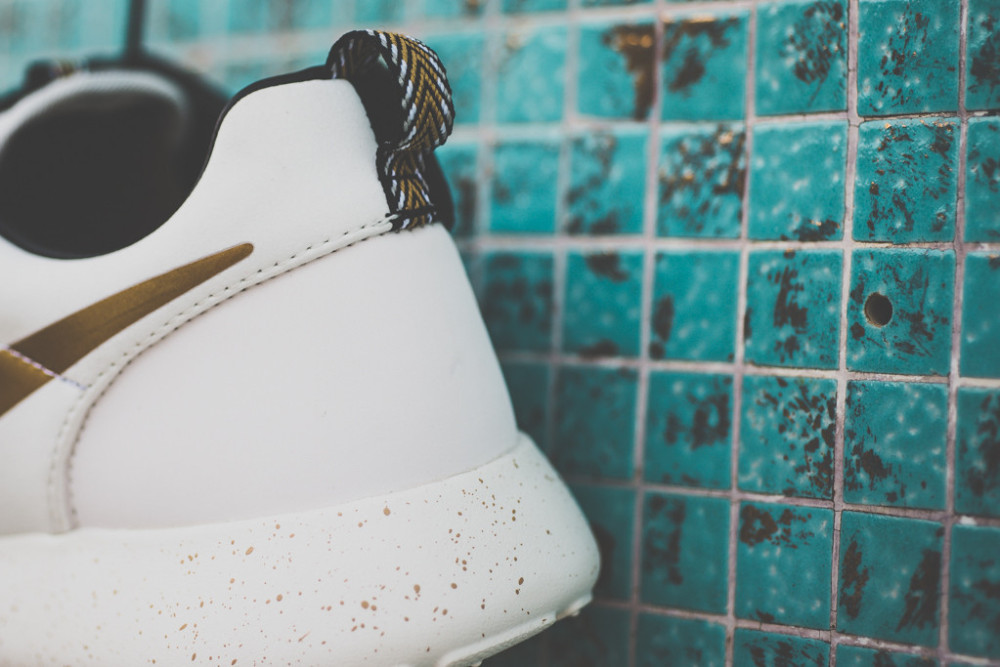 Nike Rosherun Gold Metal Pack 4 1000x667