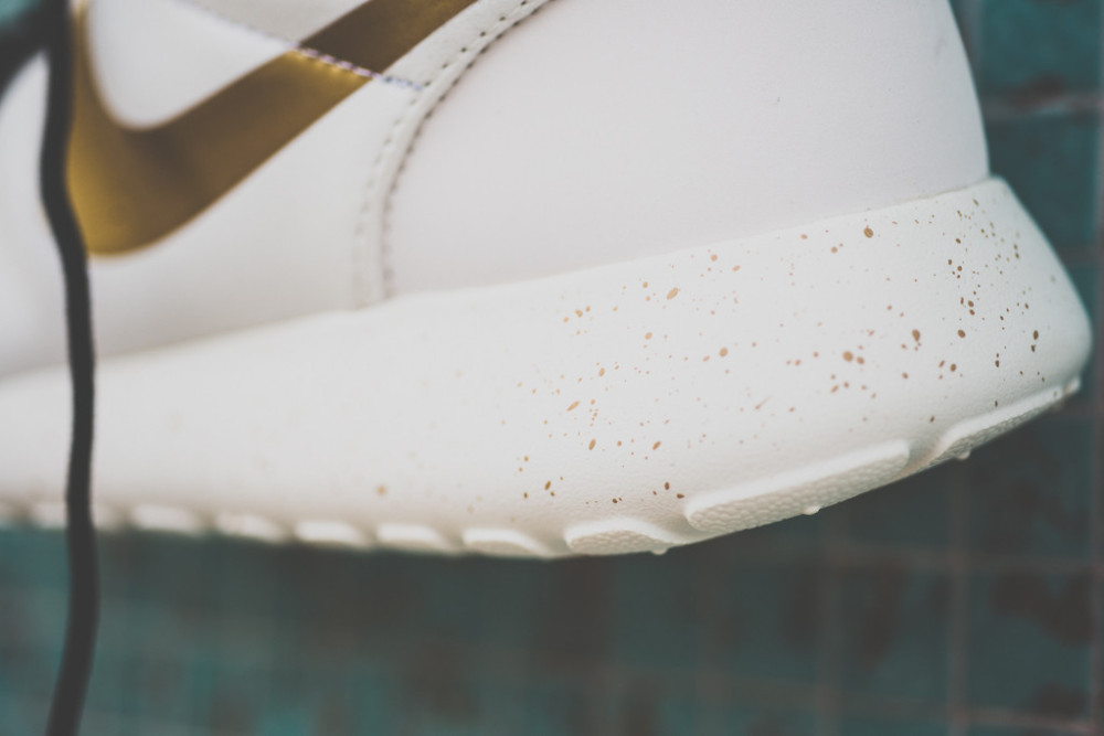 Nike Rosherun Gold Metal Pack 5 1000x667