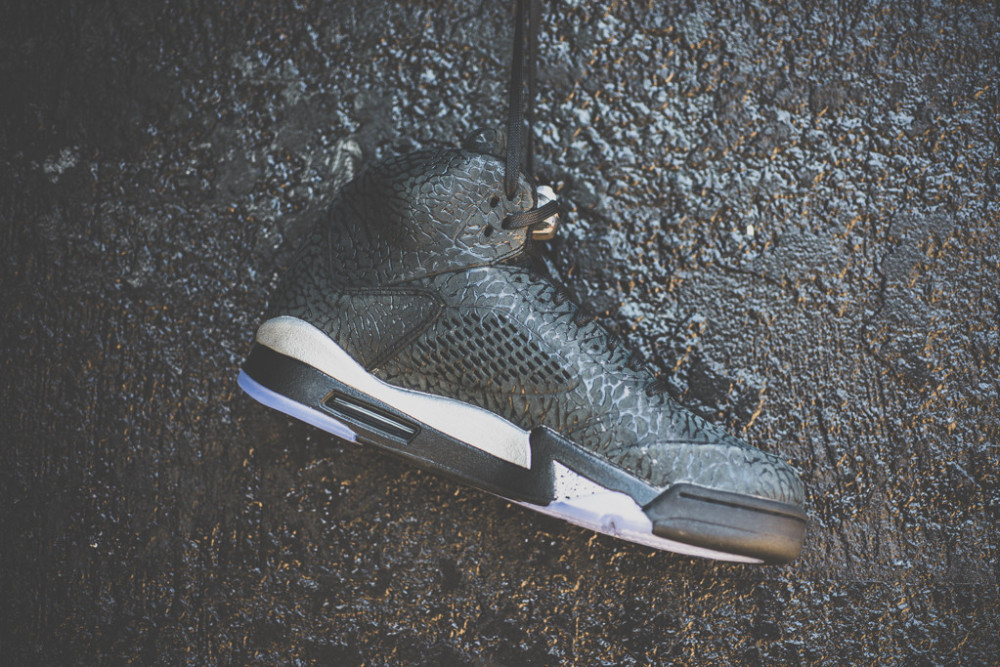 Air Jordan 3LAB5 Black Metallic Silver 3 1000x667