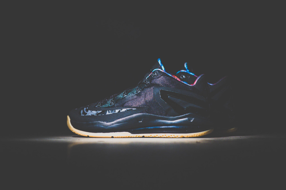 Nike Air Max LeBron XI Low Black Gum 2 1000x667