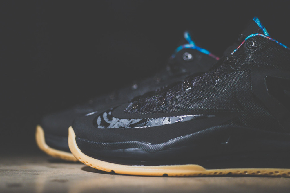 Nike Air Max LeBron XI Low Black Gum 6 1000x667