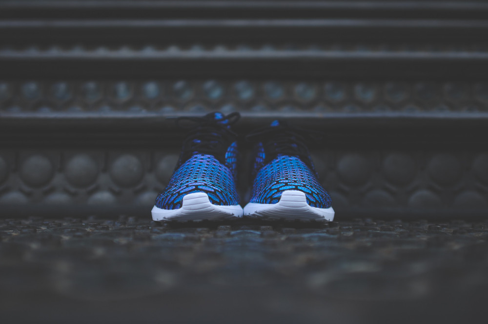 Nike Flyknit Roshe Run Black Neo Turquoise 3 1000x664