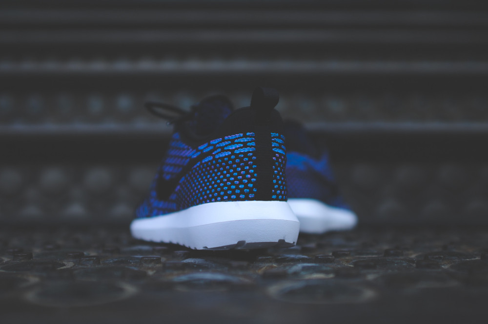 Nike Flyknit Roshe Run Black Neo Turquoise 4 1000x664