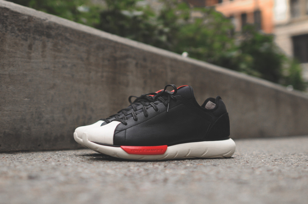 adidas Y 3 Qasa Shell Black Chalk White 3 1000x664