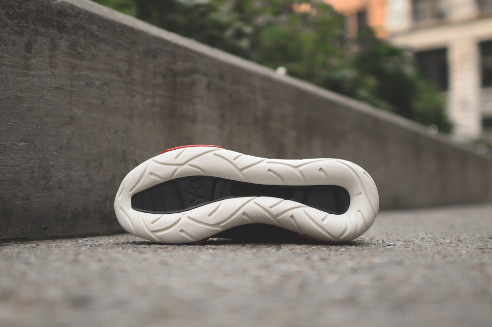 adidas Y 3 Qasa Shell Black Chalk White 6 1000x664