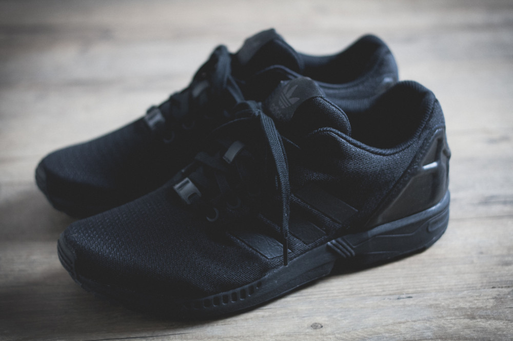 adidas ZX FLUX Triple Black Collection Review 5 1000x666
