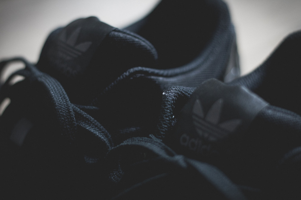 adidas ZX FLUX Triple Black Collection Review 7 1000x666