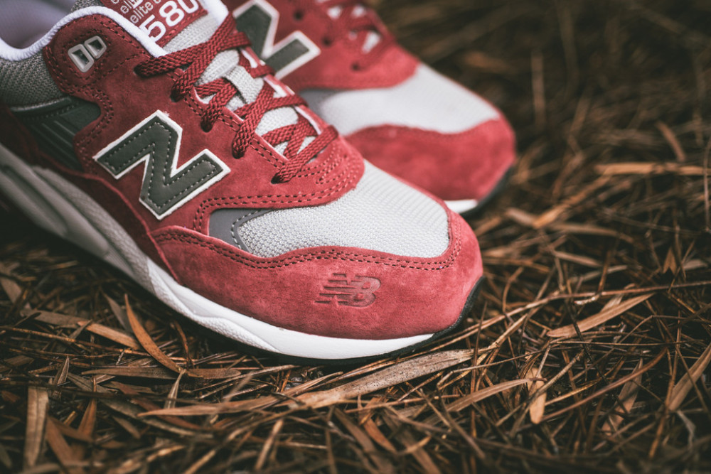 New Balance 580 Revlite Maroon 2 1000x667
