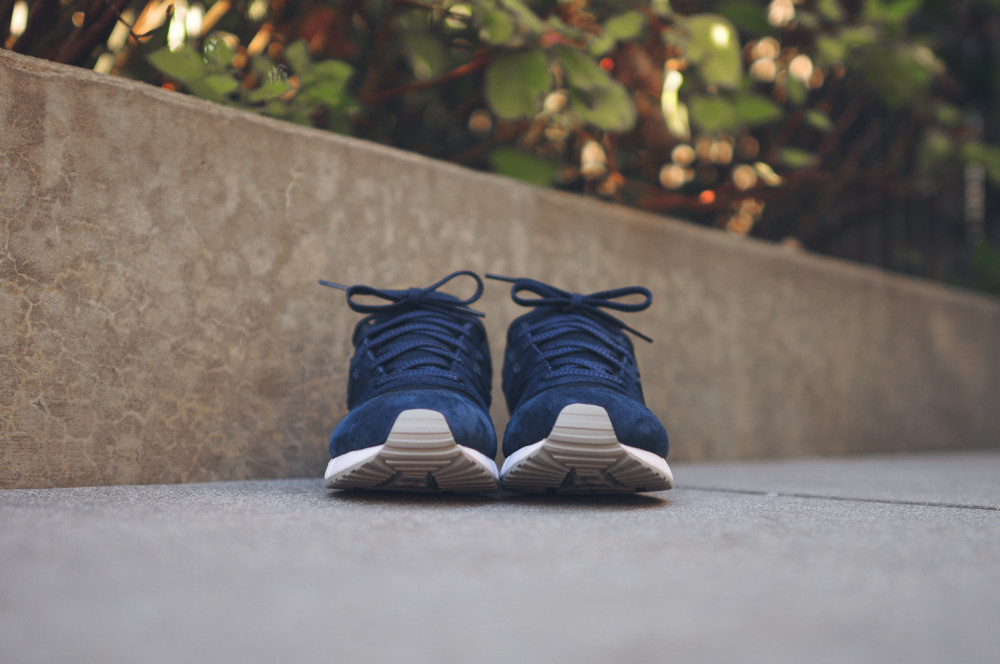 New Balance M530 Premium Navy 4 1000x664