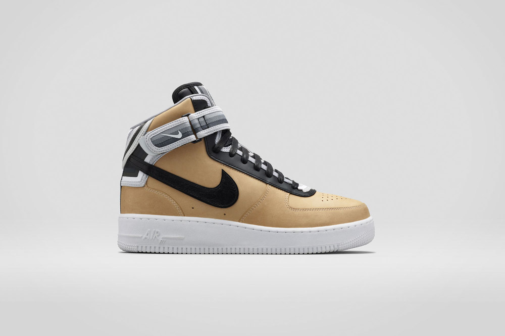 Nike R. T. Air Force 1 Beige Collection 5 1000x666