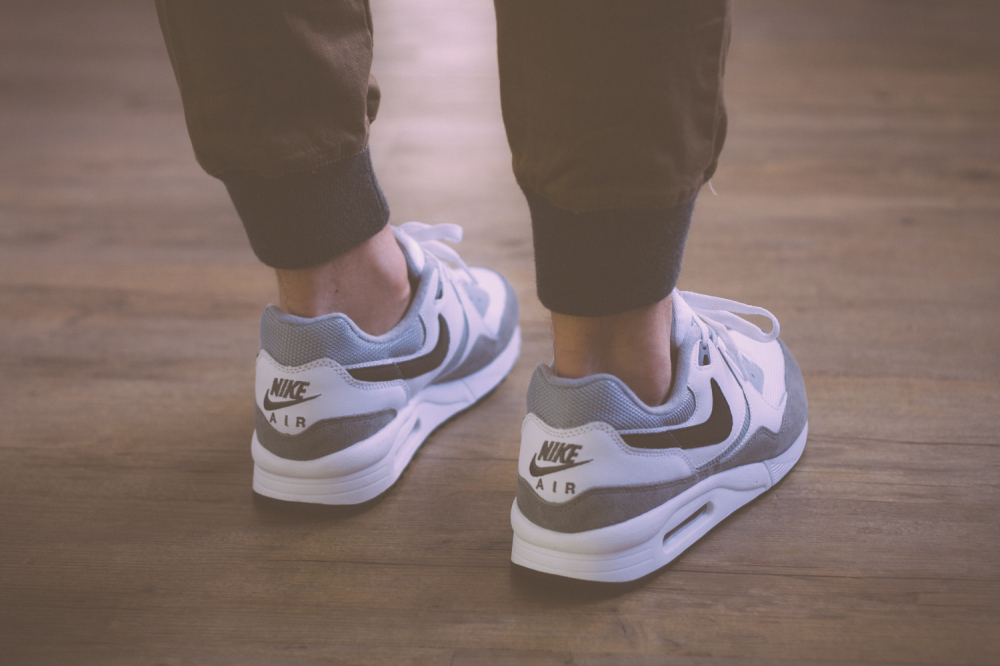 Nike Air Max Light White Grey Black Review 23 1000x666