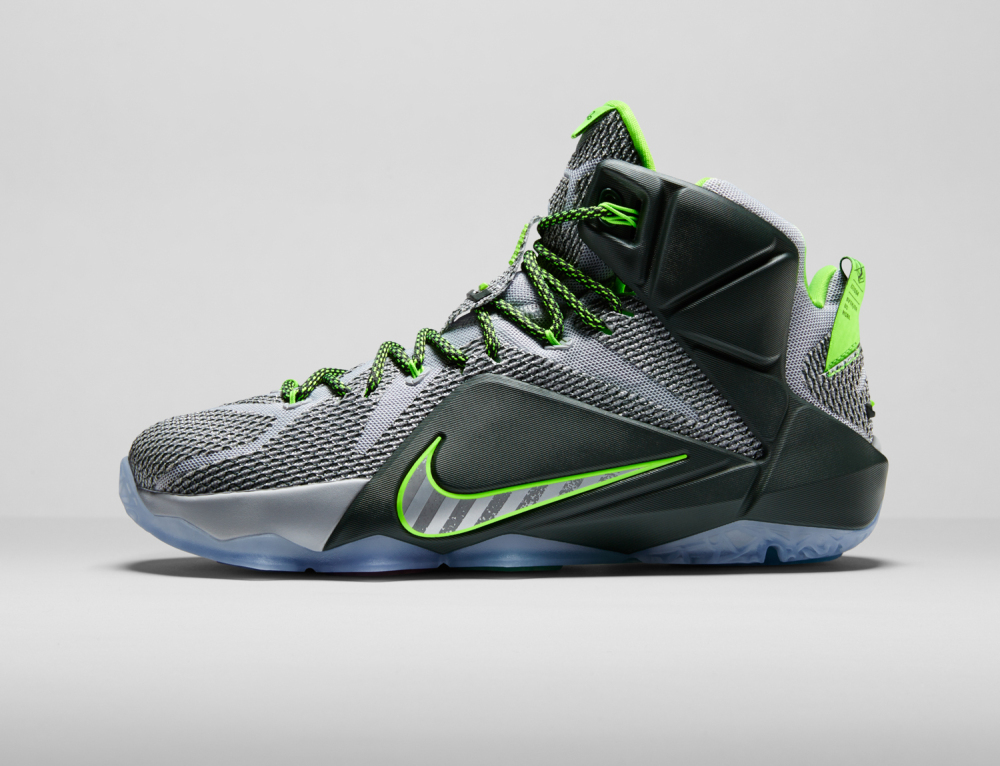 Nike LeBron 12 Personifizierte Leistung 8 1000x766