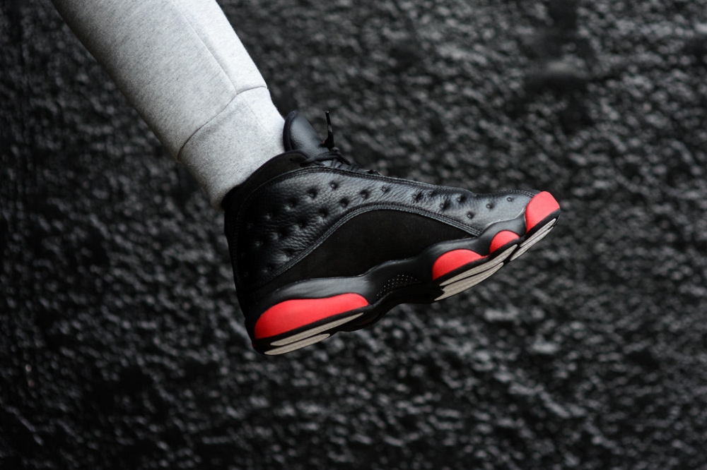 Air Jordan 13 Retro Black Gym Red 6 1000x666