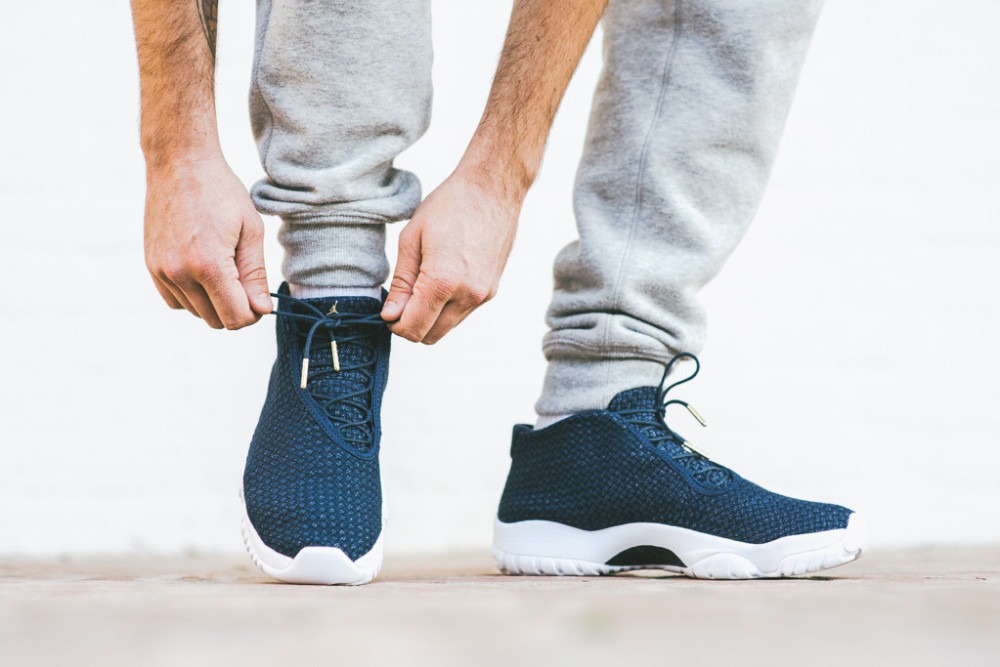 Air Jordan Future Midnight Navy 3 1000x667