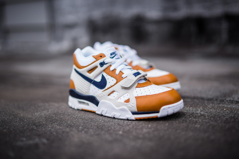 Nike Air Trainer 3 PRM Medicine Ball 2 1000x666
