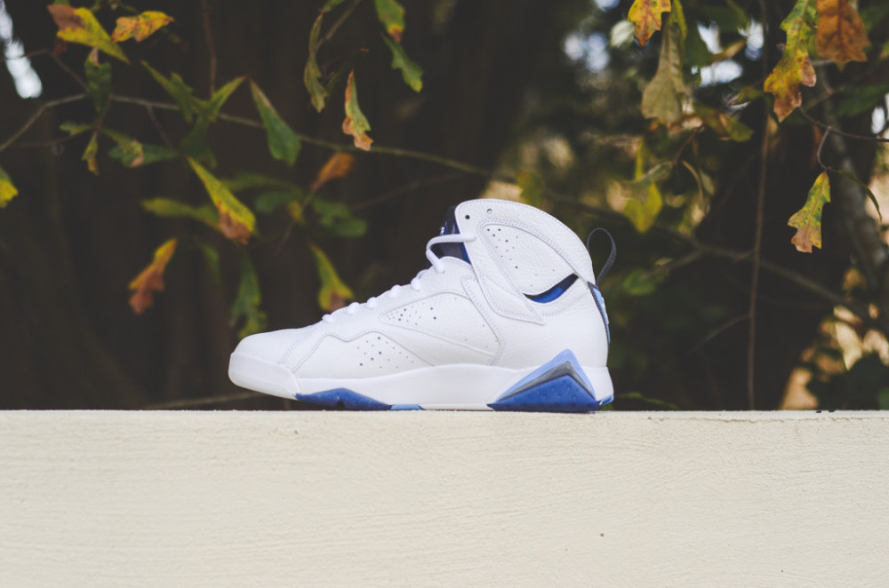Air Jordan 7 Retro French Blue 3 1000x662