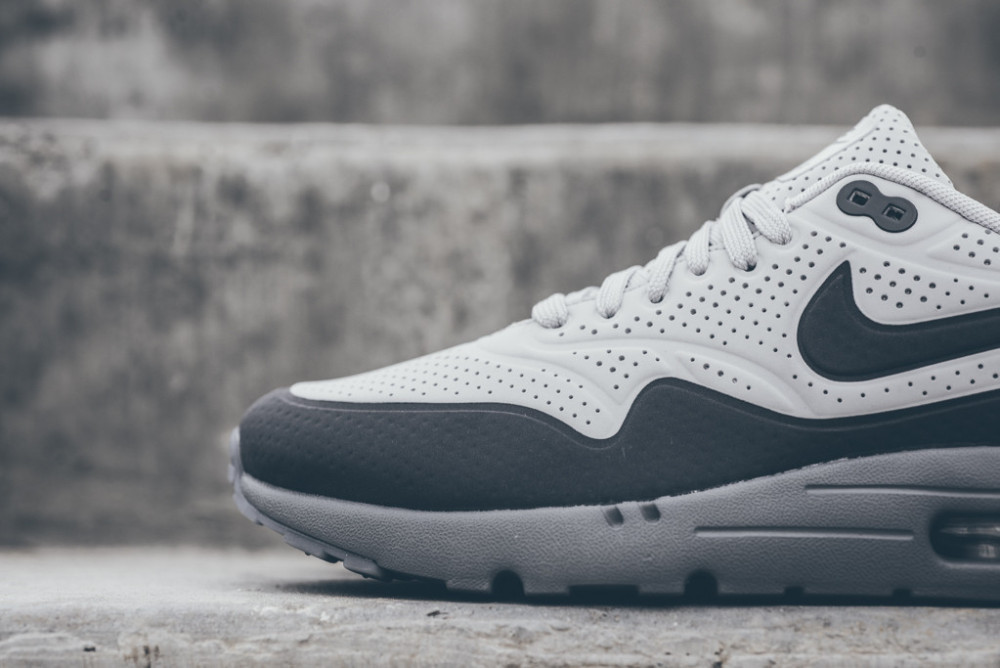 Nike Air Max 1 Ultra Moire Neutral Grey Dark Grey 5 1000x668