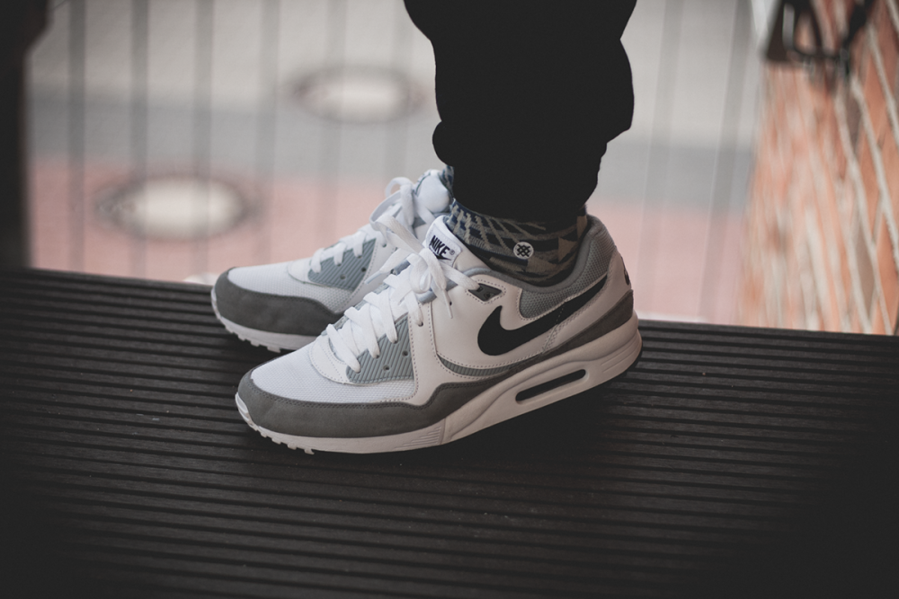 Nike Air Max Light White Grey Black 1 1000x667