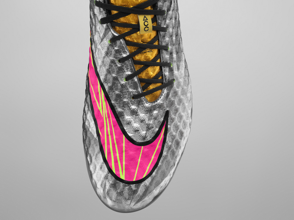 Nike Hypervenom Liquid Diamond 11 1000x750