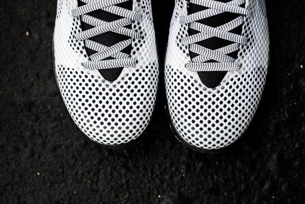 Nike Kyrie 1 BHM Black History Month 7 1000x668