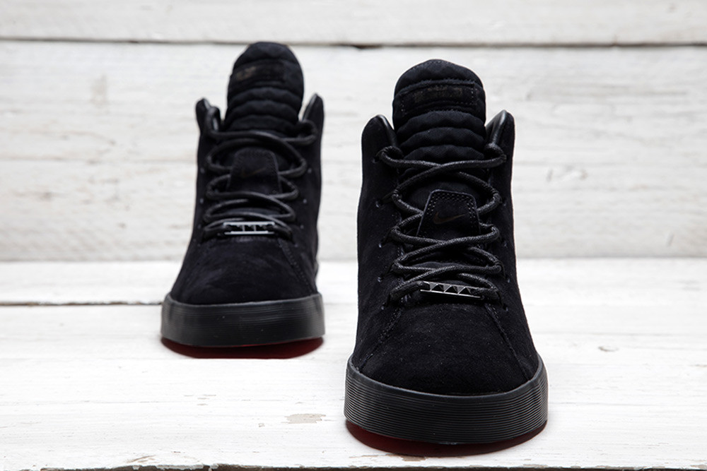 Nike LeBron 12 Lifestyle Black Black 2 1000x667