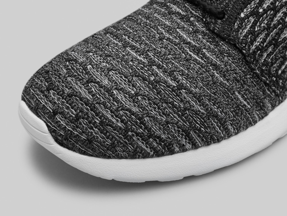 Nike Roshe Flyknit 17 1000x751