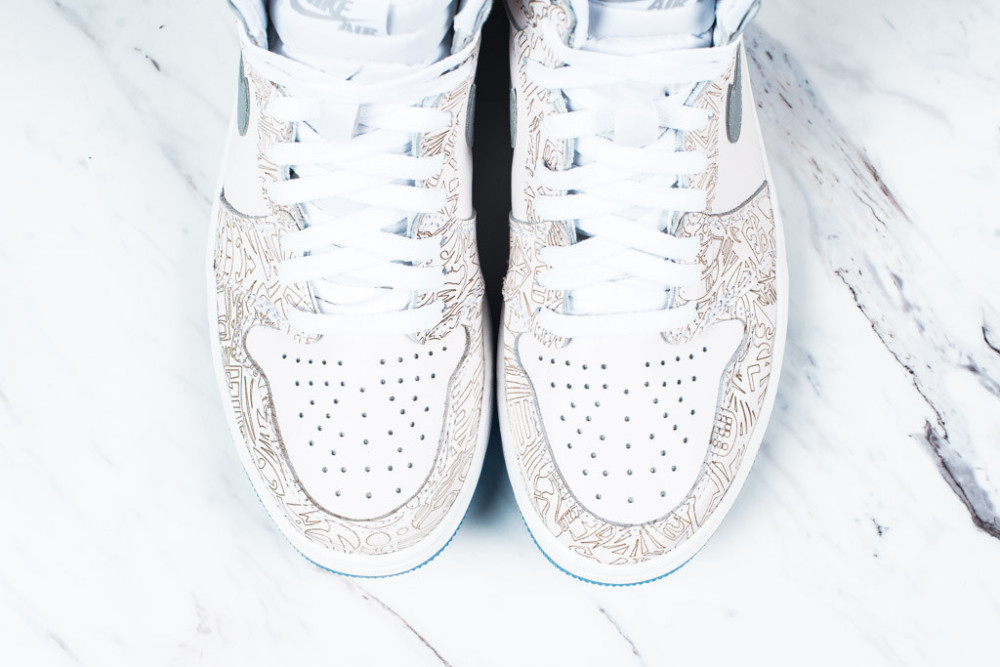 Air Jordan 1 Retro High OG Laser 7 1000x667