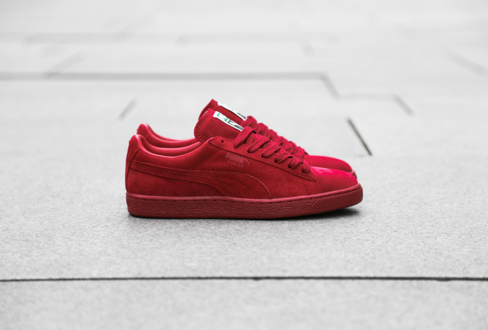 PUMA Suede Mono All Red 2 1000x677
