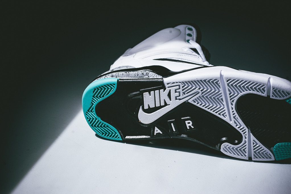 Nike Air Command Force White Wolf Grey 3