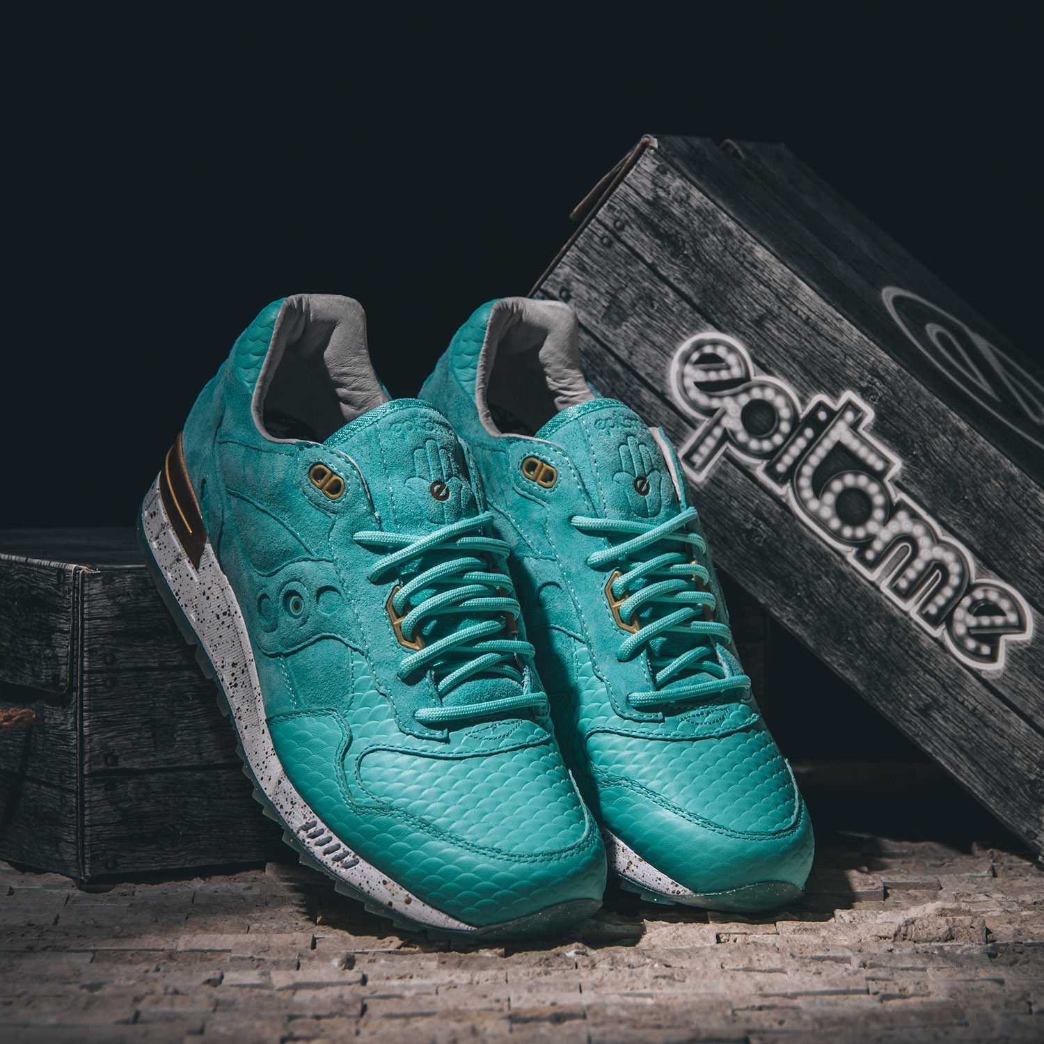Saucony x Epitome The Righteous One 110