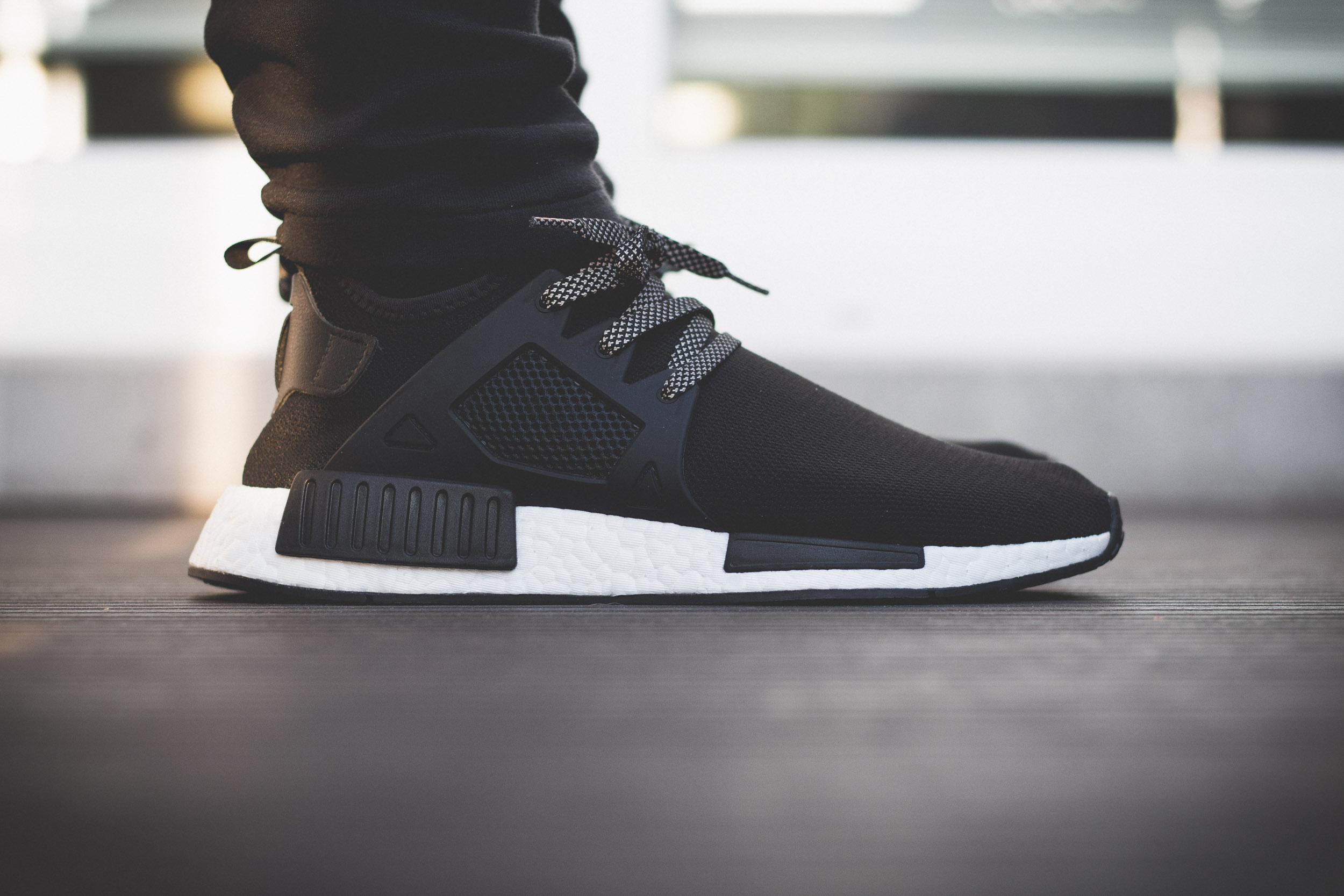 Adidas nmd schwarz weiß foot cheap locker