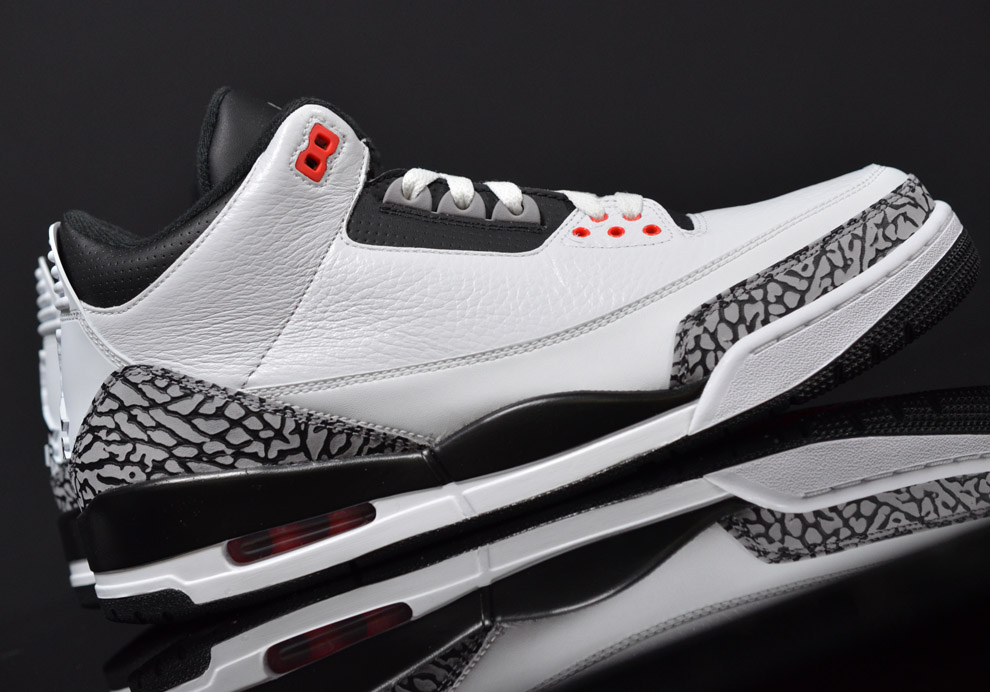 Air Jordan 3 Retro Infrared 23 SNKR
