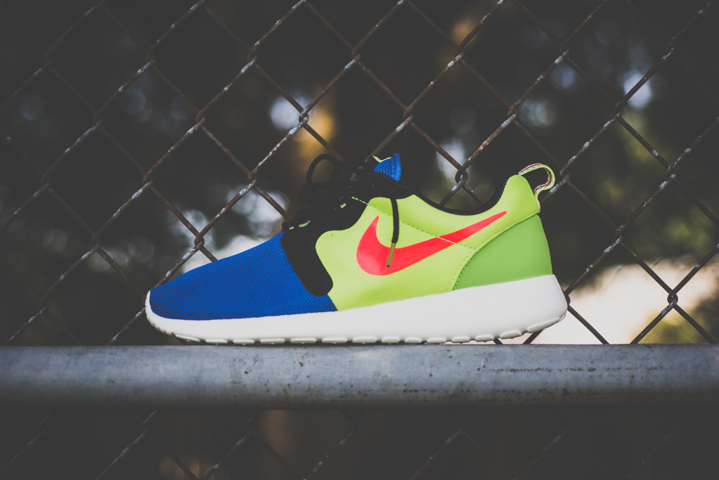 Nike Roshe Run HYP Prem Magista Collection 1