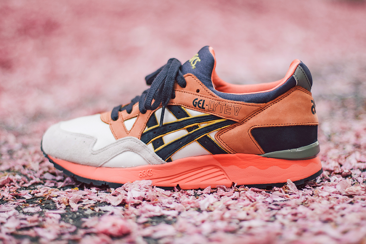 UBIQ x ASICS Gel Lyte V Midnight Bloom 1