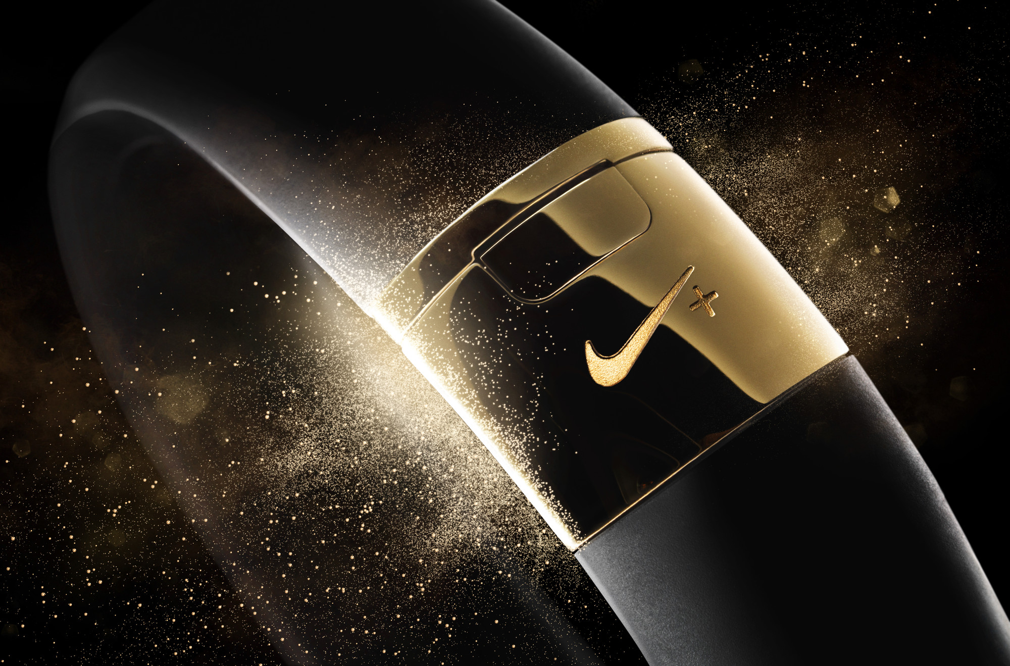 Nike+ FuelBand SE Gold METALUXE 13