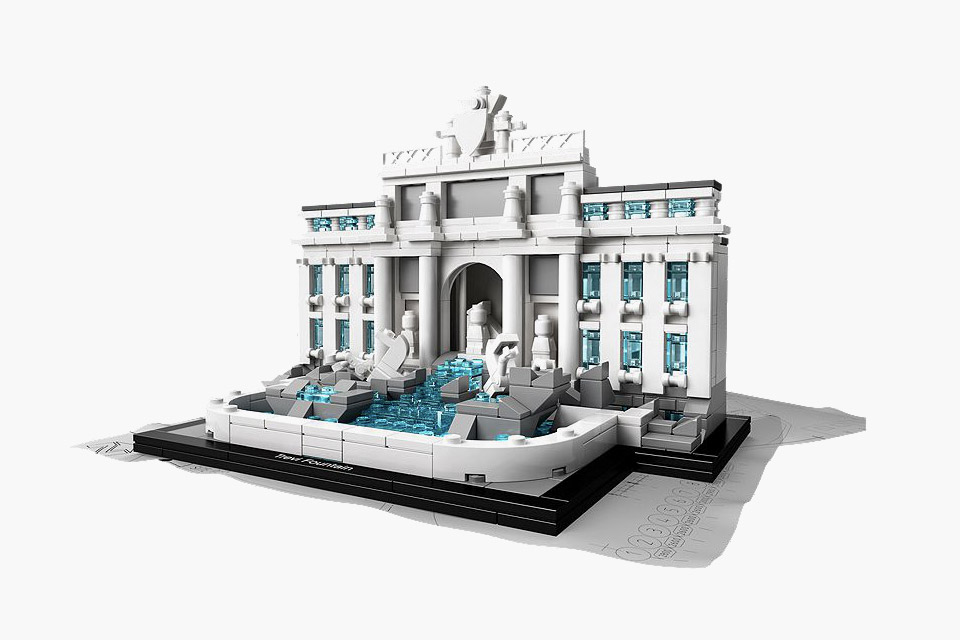 LEGO Architecture Trevi Brunnen 1