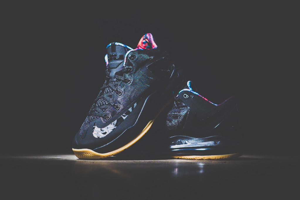 Nike Air Max LeBron XI Low Black Gum 1