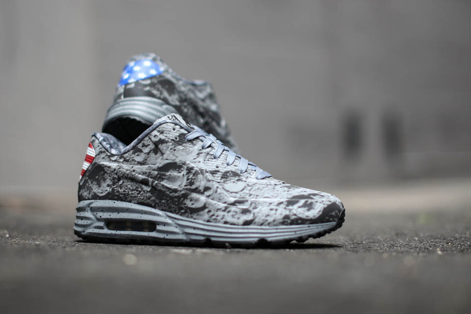 Nike Air Max Lunar90 SP Moon Landing 1