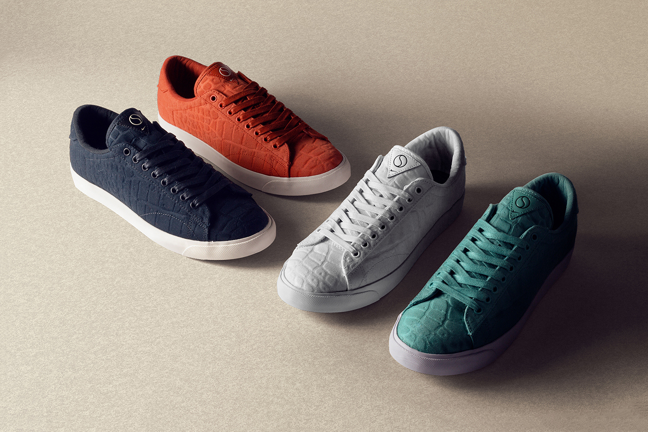 size x Nike Tennis Classic AC Court Surfaces Pack 1