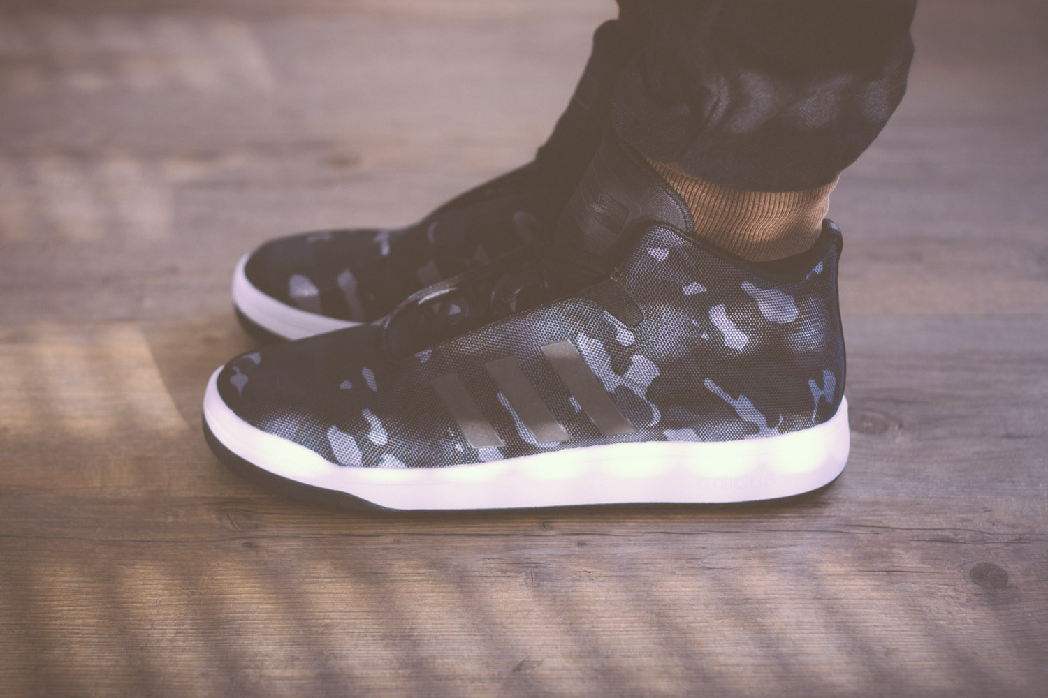 adidas Originals Veritas Mid Camo Black Review 2