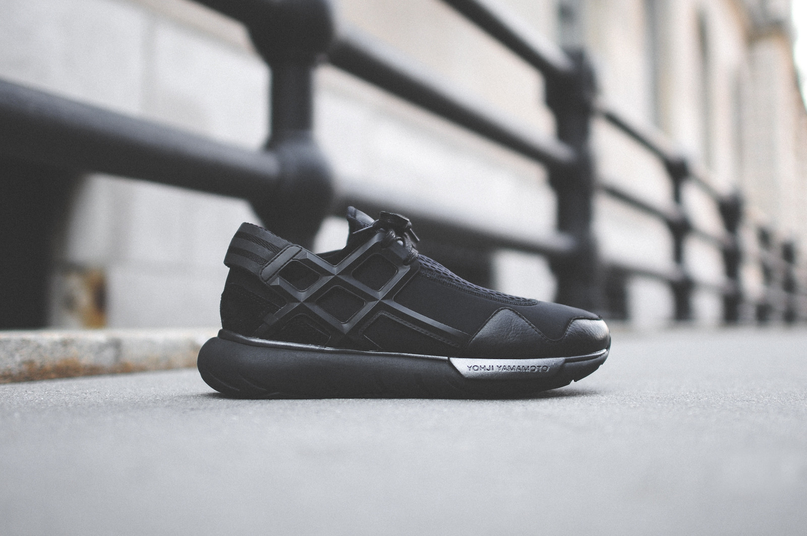 adidas Y 3 Qasa Racer Triple Black 1